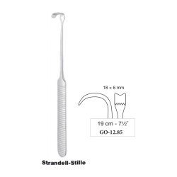 Strandell-Stille Green Retractor 6 x 18 mm Serrated, 19 cm - 7-1/2˝ Strandell-Stille Green Retractor 6 x 18 mm Serrated, 19 cm - 7-1/2˝
